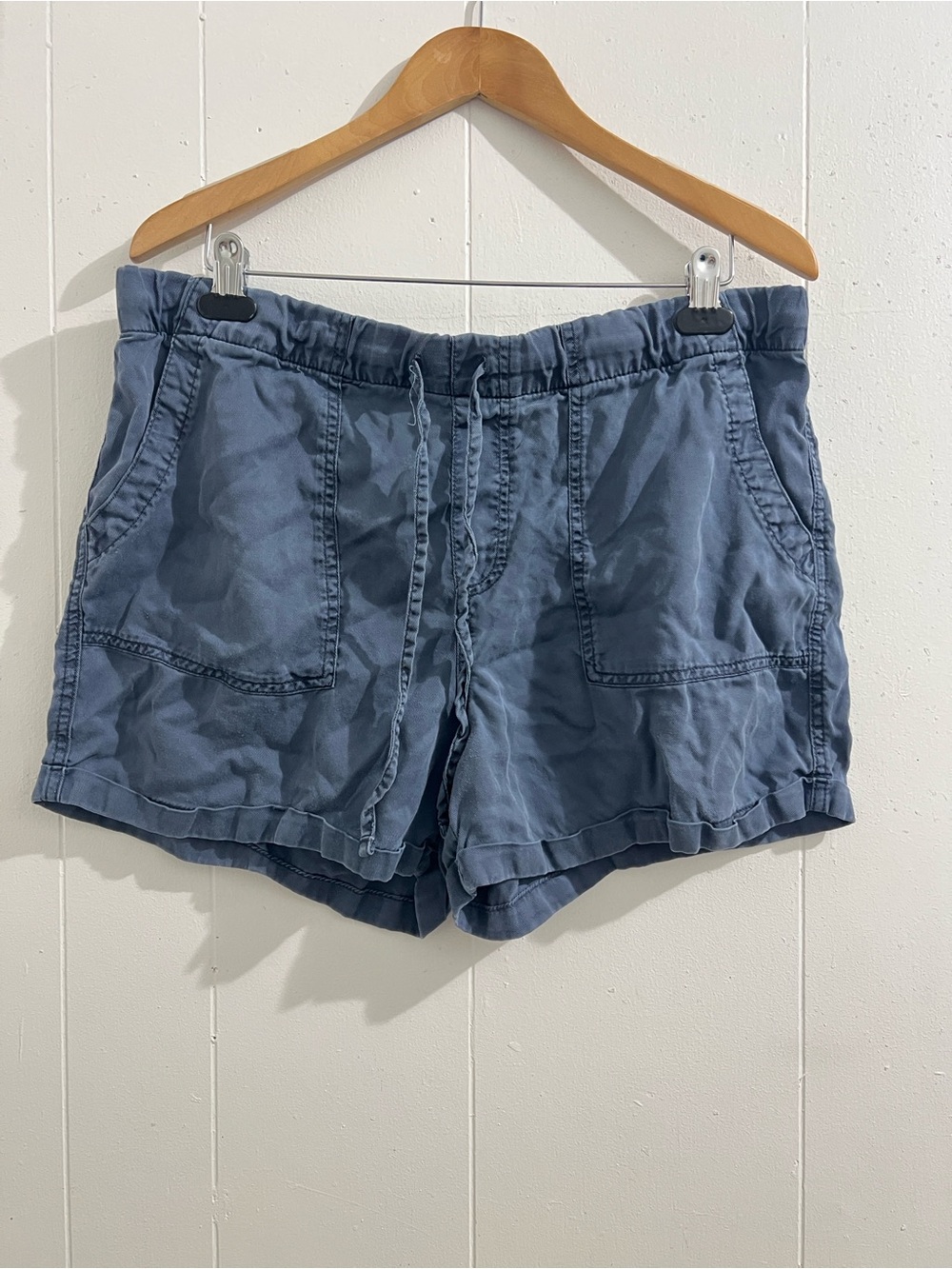 Women’s GAP Shorts